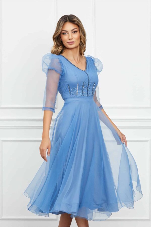 Rochie Briana albastra din organza cu strasuri pe bust