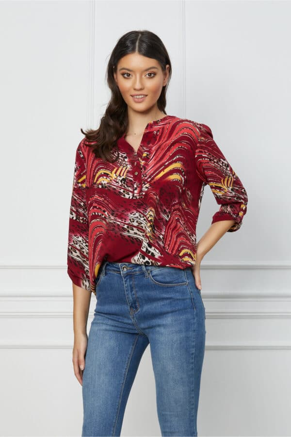 Bluza Caterina bordo cu imprimeu galben si maneci prinse cu nasturi