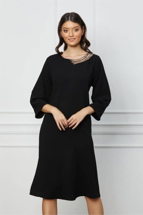 Rochie Anastasia neagra cu margele la decolteu