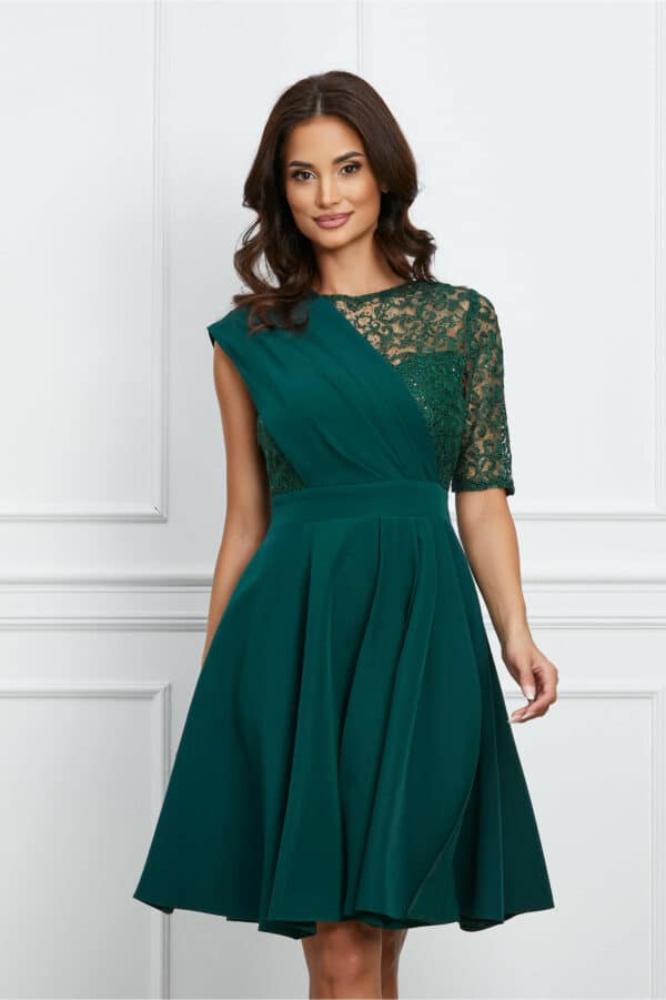 Rochie Dy Fashion verde cu dantela la bust si o maneca trei sferturi