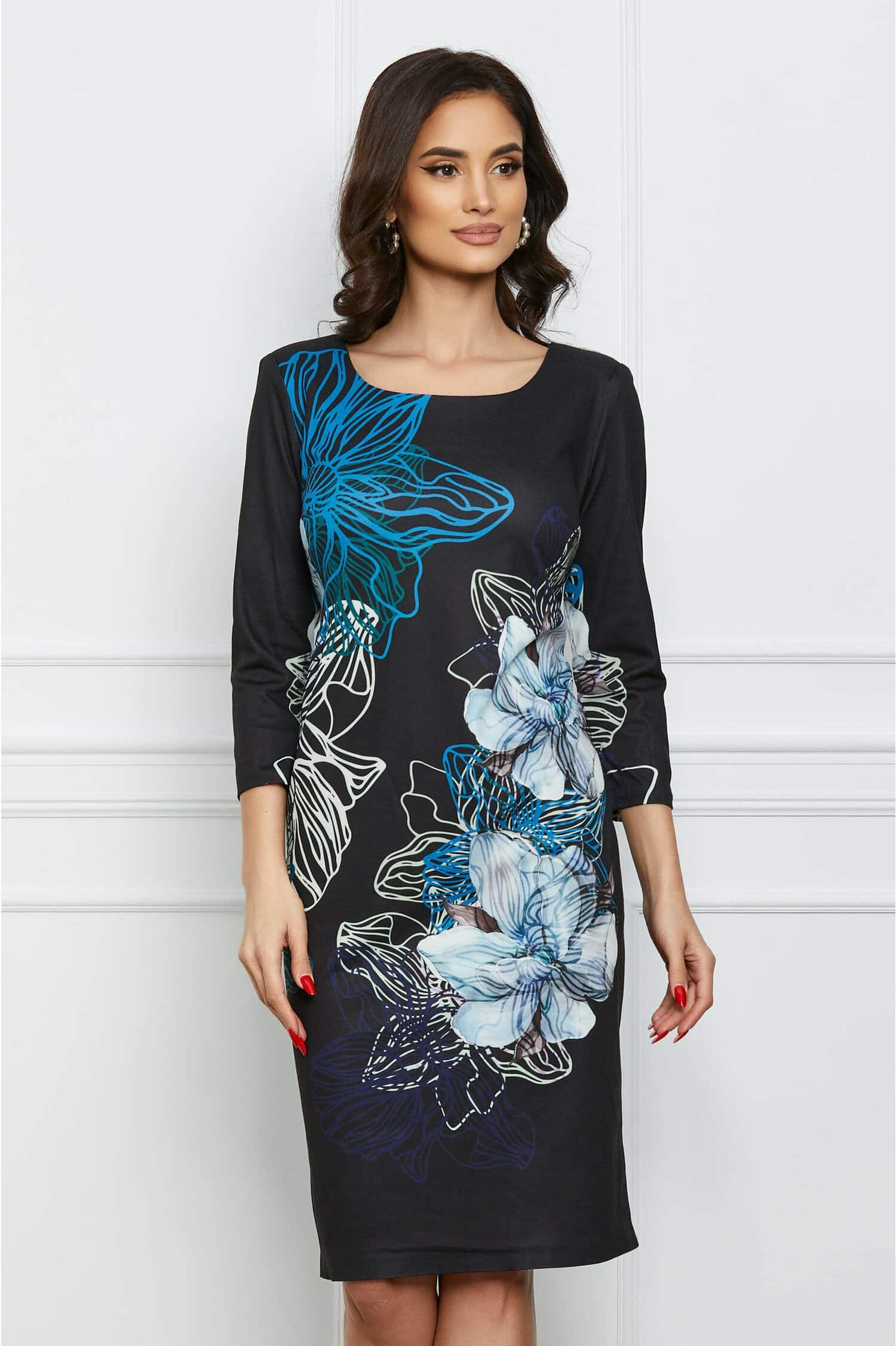 Rochie Ilona neagra cu imprimeu floral albastru