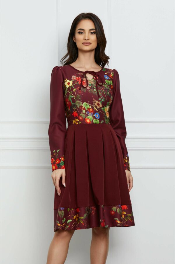 Rochie Moze bordo cu imprimeu floral rosu la bust