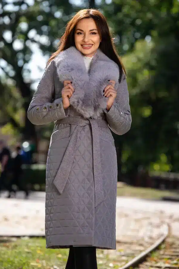 Geaca matlasata Kimber grej cu detalii din stofa si blanita