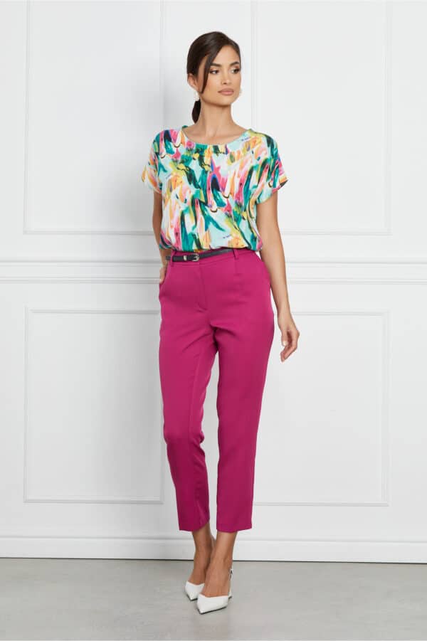 Pantaloni Erika magenta cu buzunare laterale si curea in talie