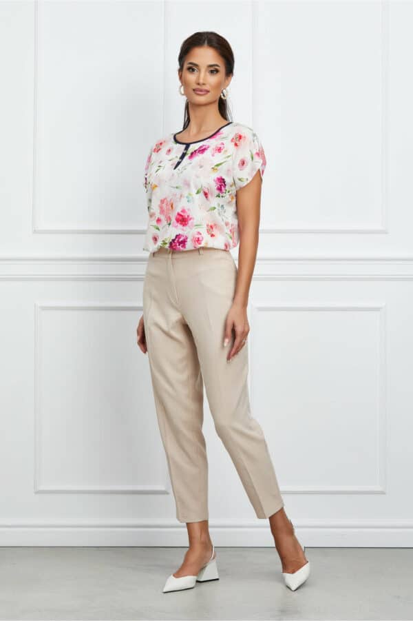 Pantaloni Ioana bej cu buzunare