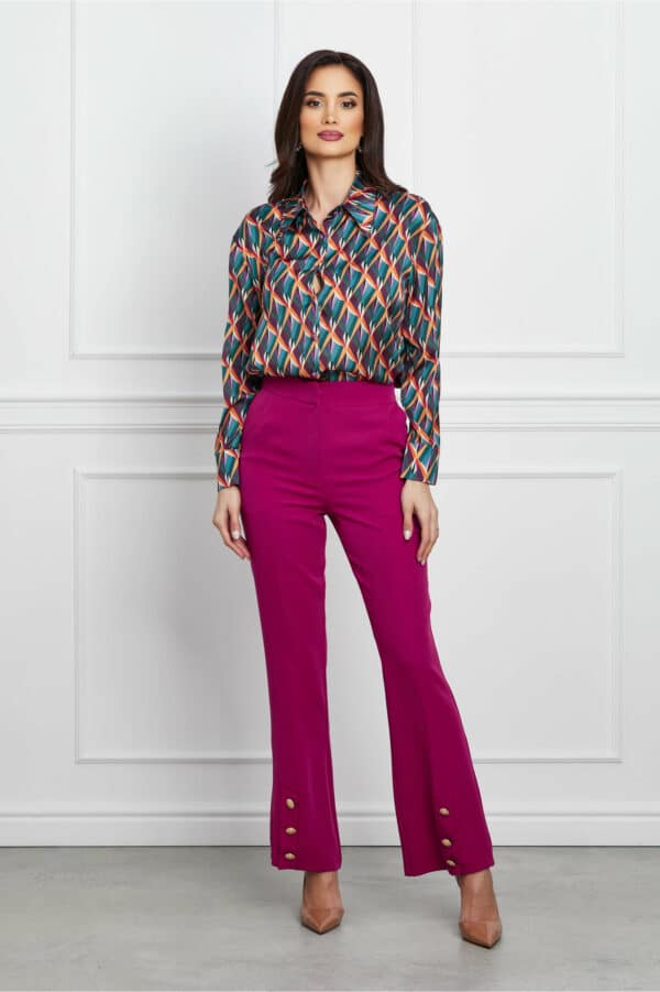 Pantaloni Moze fucsia evazati cu nasturi la baza