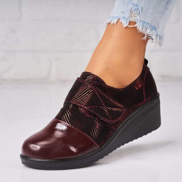 Pantofi dama casual Bordo din Piele Ecologica Intoarsa Caprhi A3573