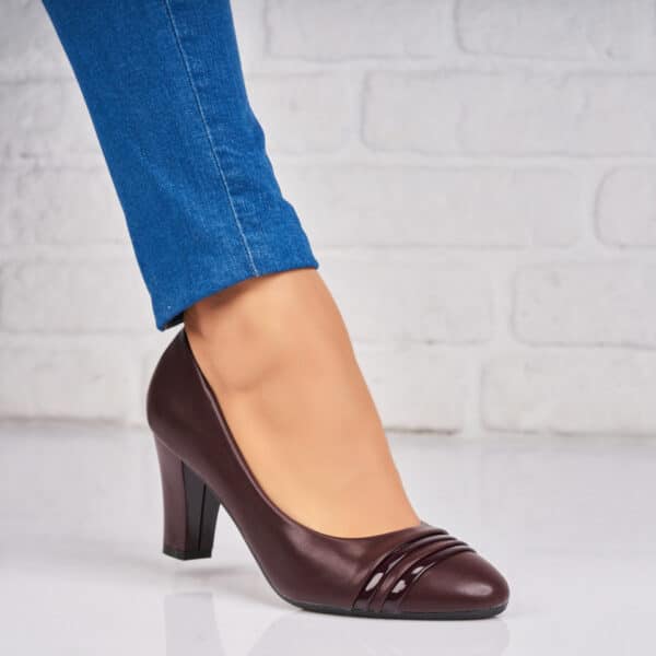 Pantofi dama cu toc Bordo din Piele Ecologica Kavanna A4360