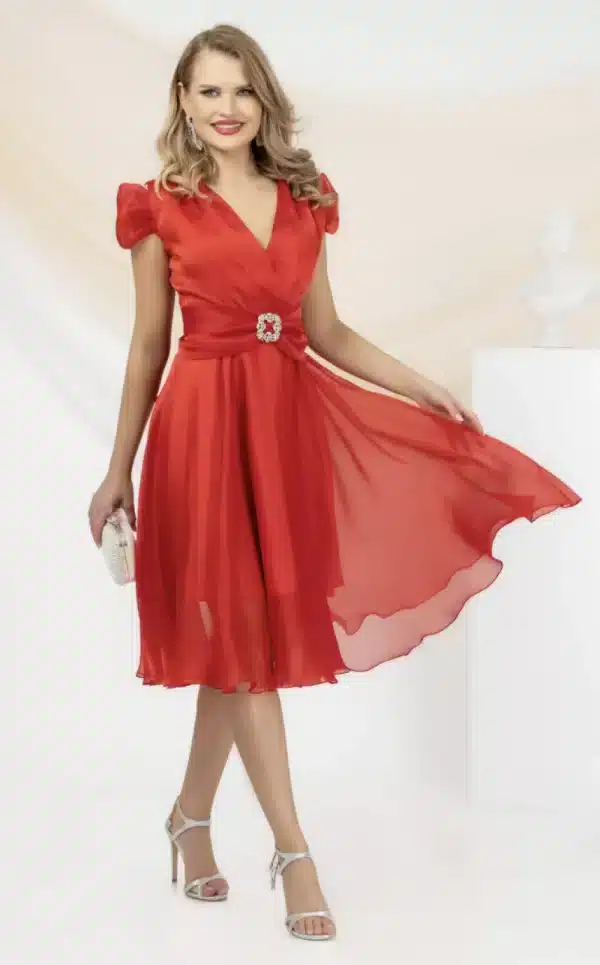 Rochie eleganta din organza de culoare rosie