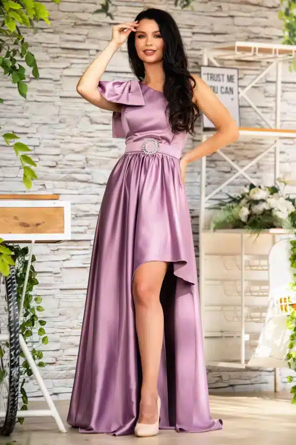 Rochie eleganta Indila lila asimetrica cu funda pe umar