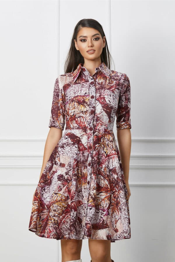 Rochie Ivona bej cu imprimeuri maro si nasturi