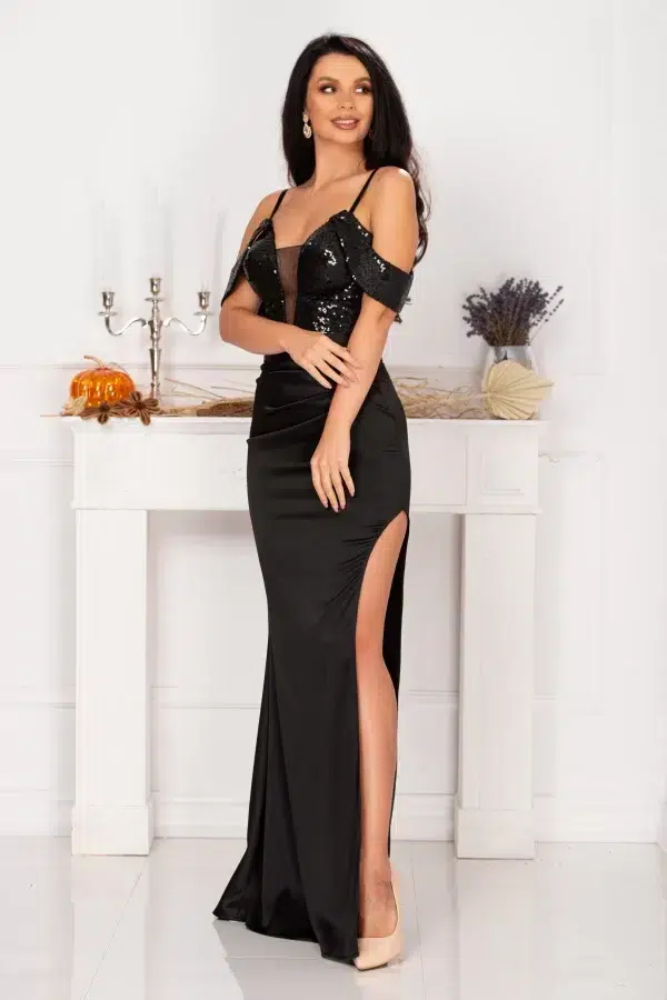 Rochie lunga de seara Simina neagra cu bust tip corset din paiete