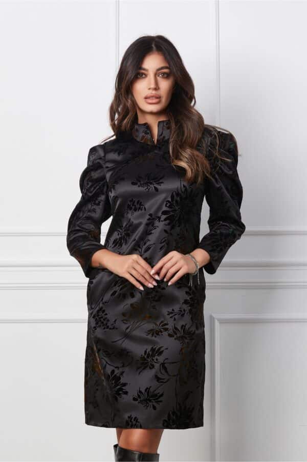 Rochie Moze neagra satinata cu insertii din catifea