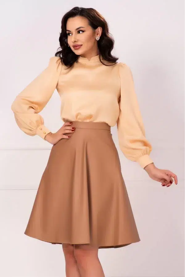 Fusta camel din piele ecologica in clos