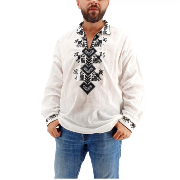 Ie Traditionala Burebista 3