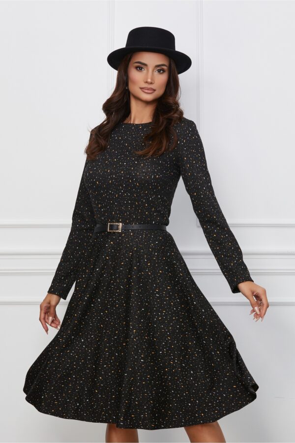 Rochie Dy Fashion neagra din jerse cu picatele si curea in talie