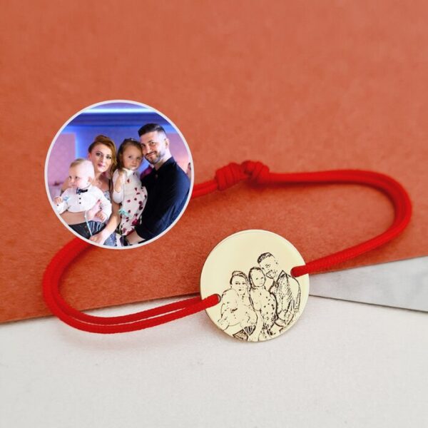 Bratara personalizata cu poza – Povestea noastra – Banut 15 mm – Aur 9K – Snur reglabil, diverse culori