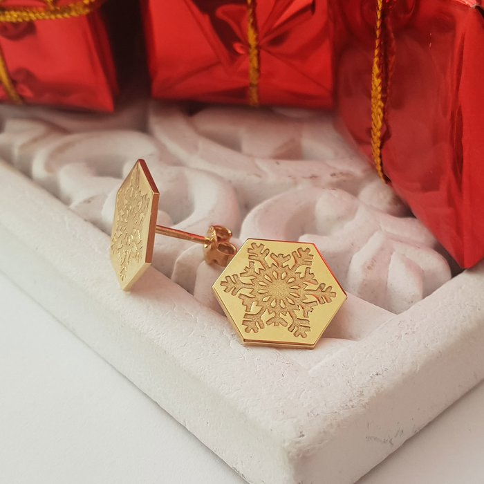 Cercei Craciun - Model Hexagon - Fulg de zapada - Argint 925 placat cu Aur galben de 18K - inchidere surub