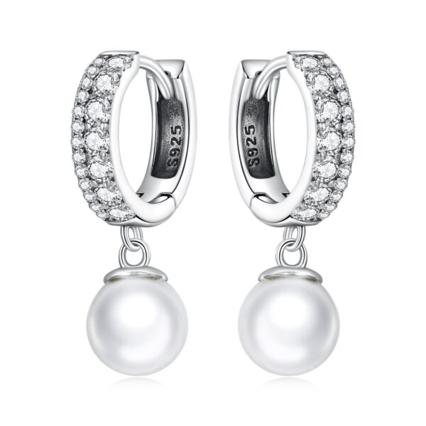 Cercei din argint White Pearl