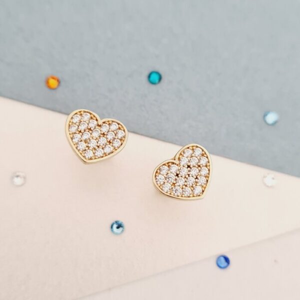 Cercei Inima stralucitoare – Aur Galben 9K decorat cu Zirconii albe – Inchizatoare surub