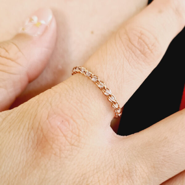 Inel cromatic – Model cu lant impletit cu Zirconii – Argint 925 placat cu Aur Roz 18K