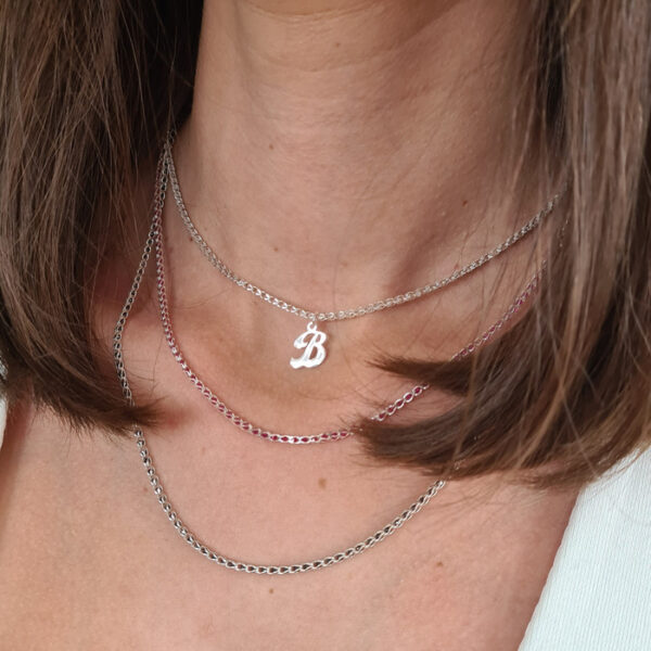 Lantisor cromatic – Initiala mea – Model 3 straturi cu 3 lantisoare impletite cu Zirconii – Argint 925