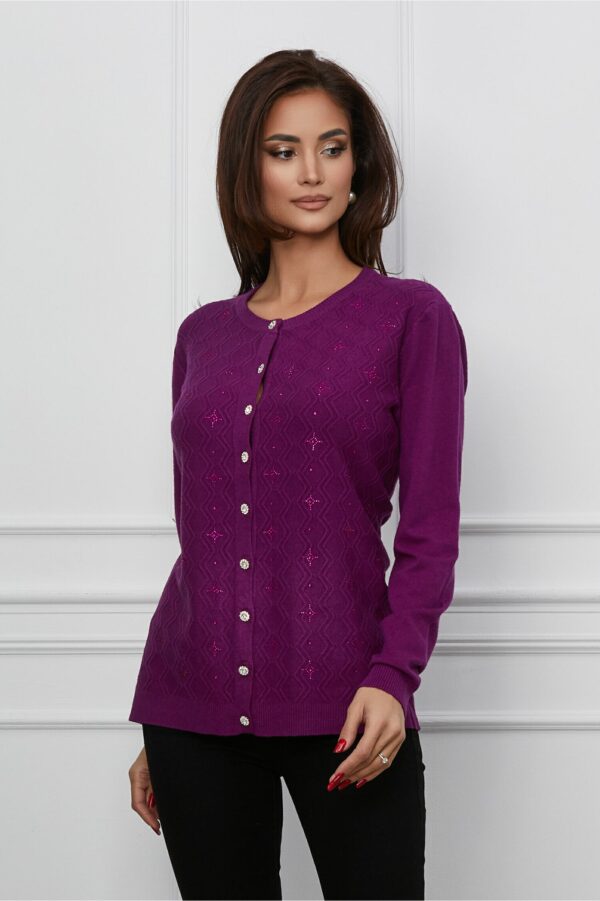 Pulover Andreea magenta cu model in relief si strasuri