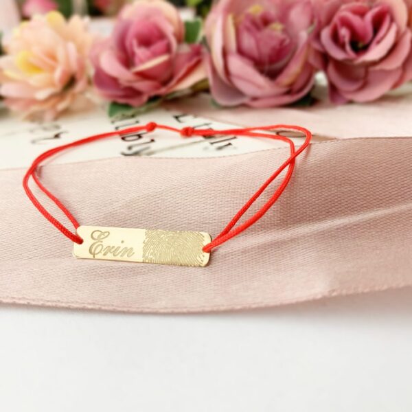 Bratara personalizata cu nume si amprenta – aur 14K si snur reglabil