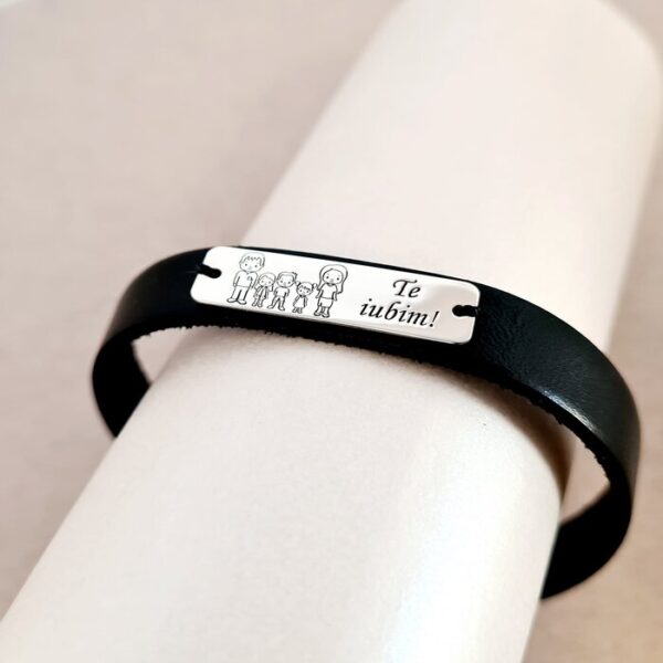 Bratara Placuta gravata cu Membri Familiei si text – 5 membri – Argint 925, piele