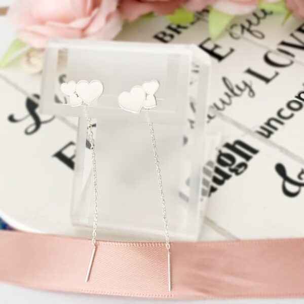 Cercei lungi cu lan? model trei inimioare-argint 925