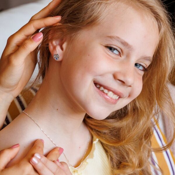 Cercei Bufnita – Argint 925 – Cristale Swarovski – inchidere surub