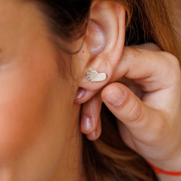 Cercei personalizati – Talpi bebe – Argint 925 – Inchidere surub