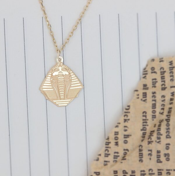 Lantisor cu simbol egiptean faraon – aur galben alb sau roze 14K