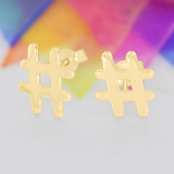 Cercei model hashtag aur 14K pentru dama