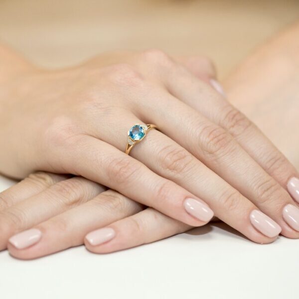 Inel colectia Luxury Aur Galben/Alb 14K cu Topaz 1.10ct