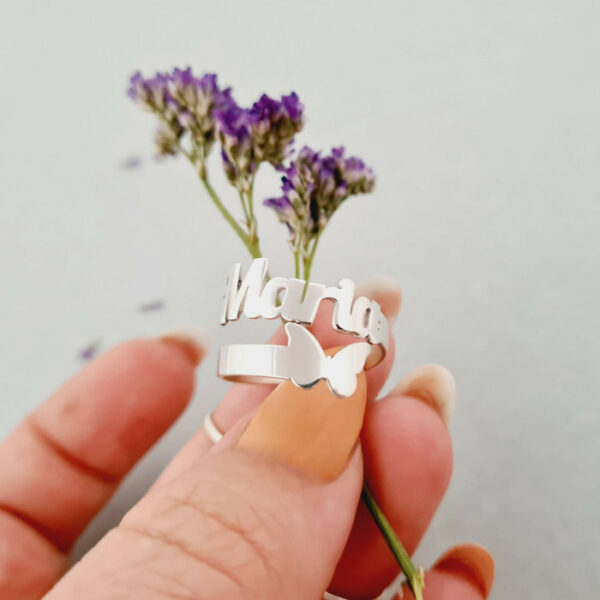 Inel personalizat cu nume decupat si simbol fluture – Argint 925
