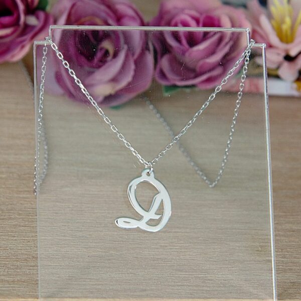 Lantisor personalizat cu initiala din argint 925 model deosebit