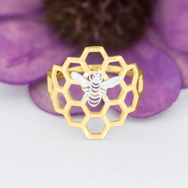 Inel albinuta pe fagure din aur galben, alb sau roz de 14K