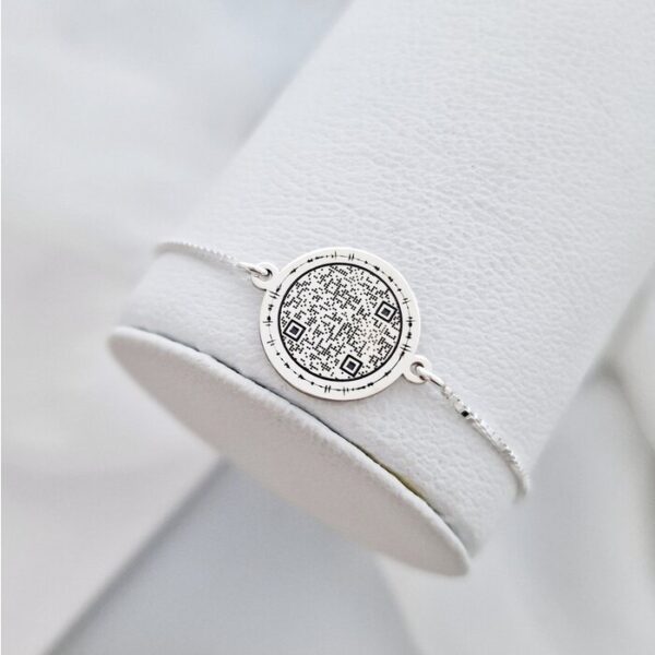 Bratara Iubire transmisa – Banut 16 mm cu amprenta vocala si Qr Code – Argint 925 – Lant glisant