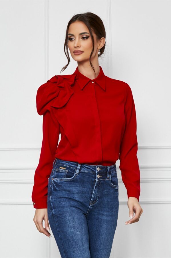 Camasa Fernandia rosie cu floare pe umar