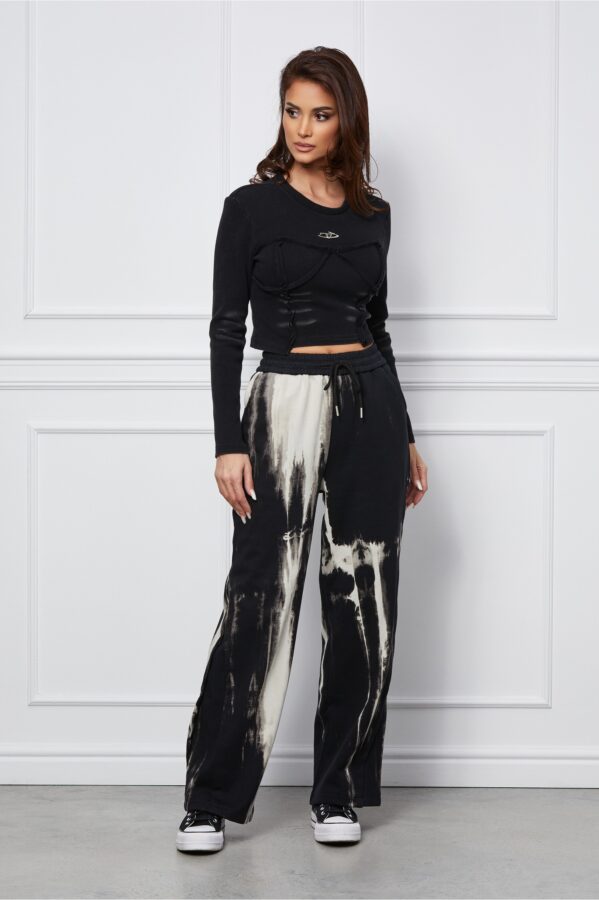 Pantaloni Vera sport negri cu imprimeu bej