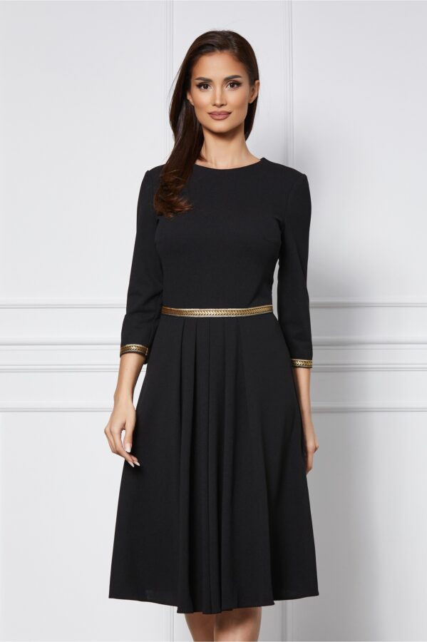Rochie Dy Fashion neagra cu banda aurie in talie