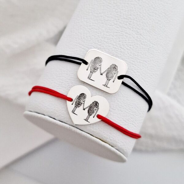 Set 2 bratari – Impreuna in fiecare atingere – Inima si placuta cu amprentele cuplului – Argint 925