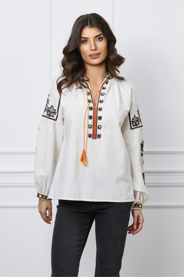 Bluza Iara ivory cu broderie geometrica