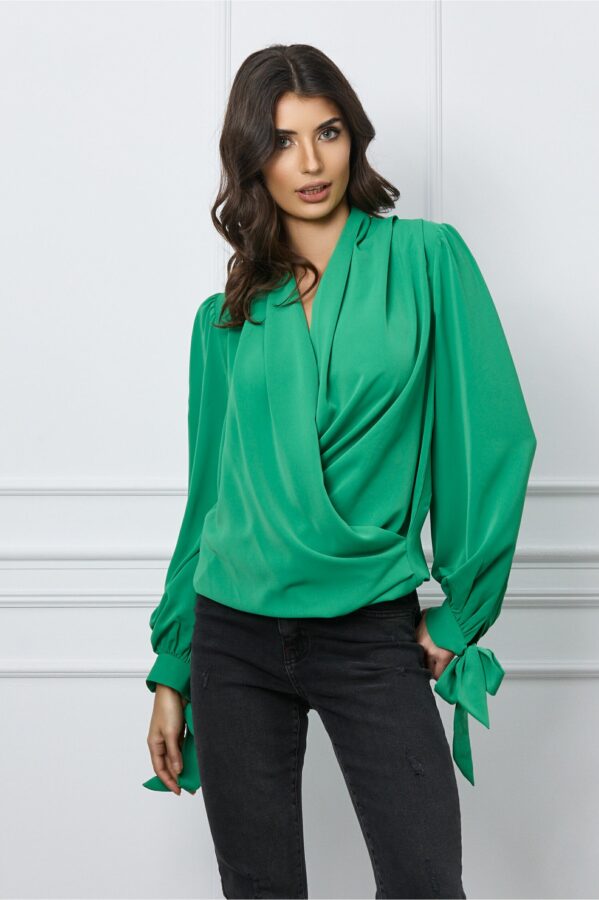 Bluza MBG verde cu bust petrecut