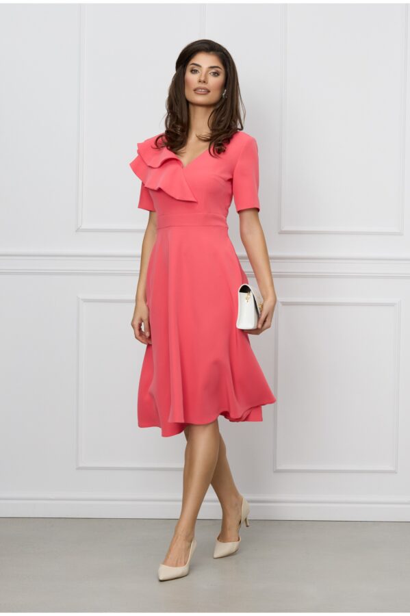 Rochie Moze roz zmeura cu volane la bust