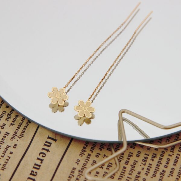 Cercei floricica – cu lant – din aur galben, alb sau roz de 14k