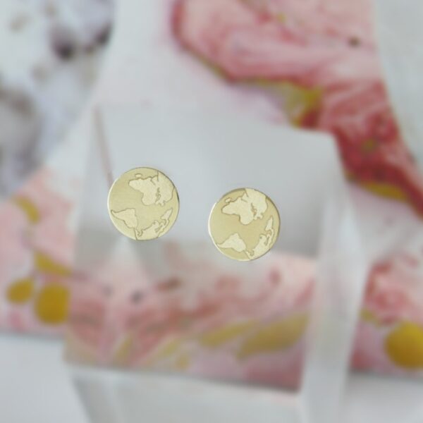 Cercei banuti cu model glob pamantesc – din aur 14K – pentru dama