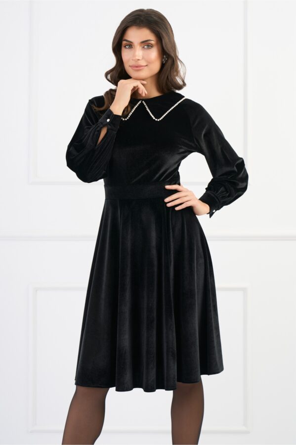 Rochie DY Fashion eleganta din catifea neagra cu perlute la guler