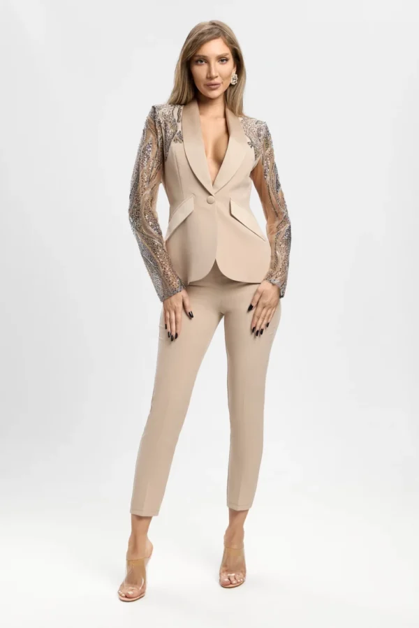 Compleu elegant bej format din doua piese